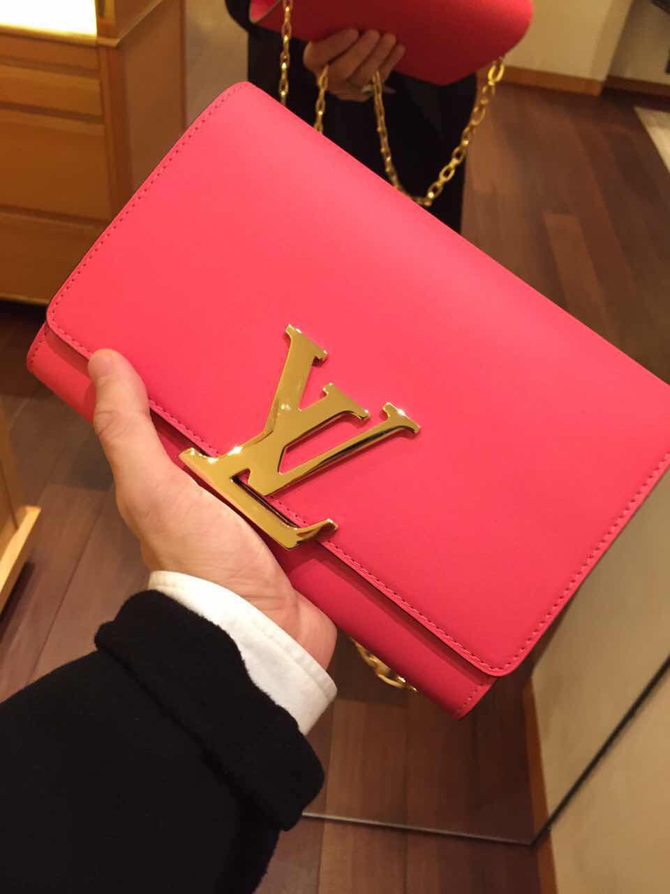 Real Louis Vuitton Chain Louise Clutch M94687 Rose